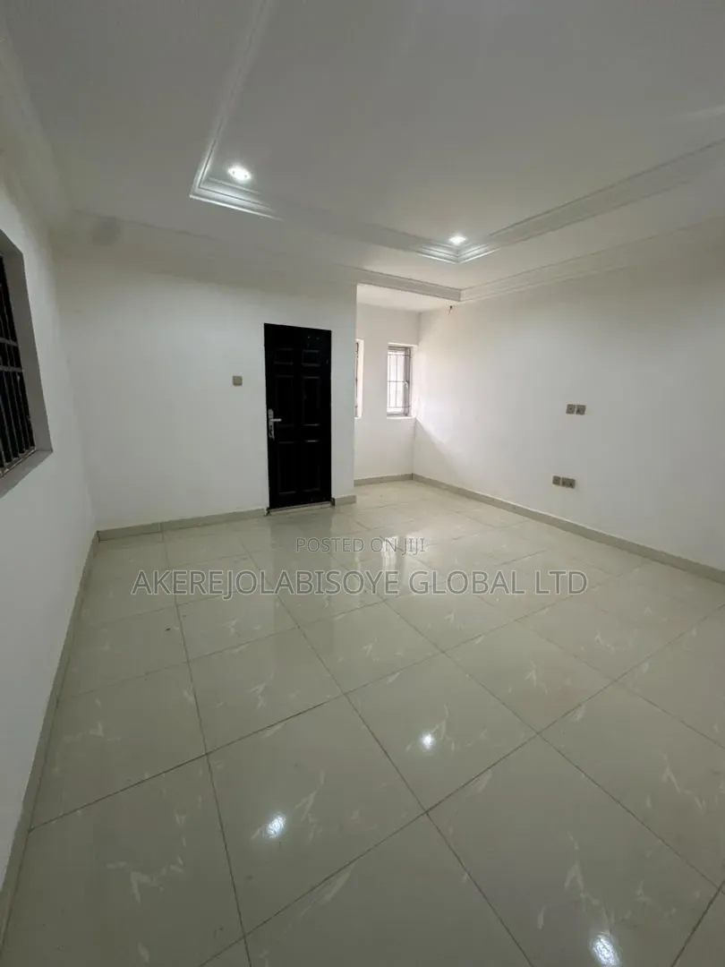 3bdrm Duplex in Lifecamp Abuja for sale