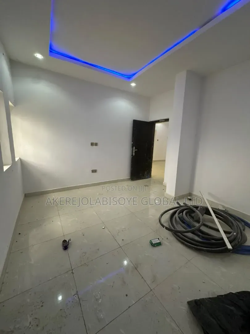 3bdrm Duplex in Lifecamp Abuja for sale