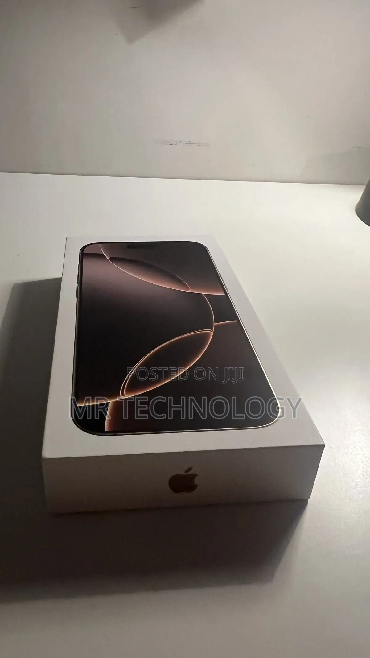 New Apple iPhone 16 Pro Max 256 GB Black