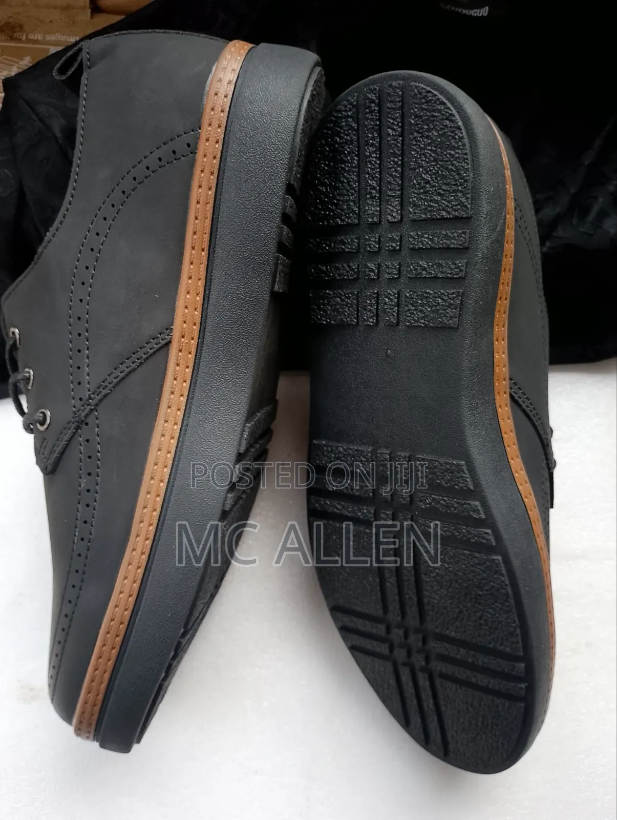 Black Clark's Dress Hybrid Brogues