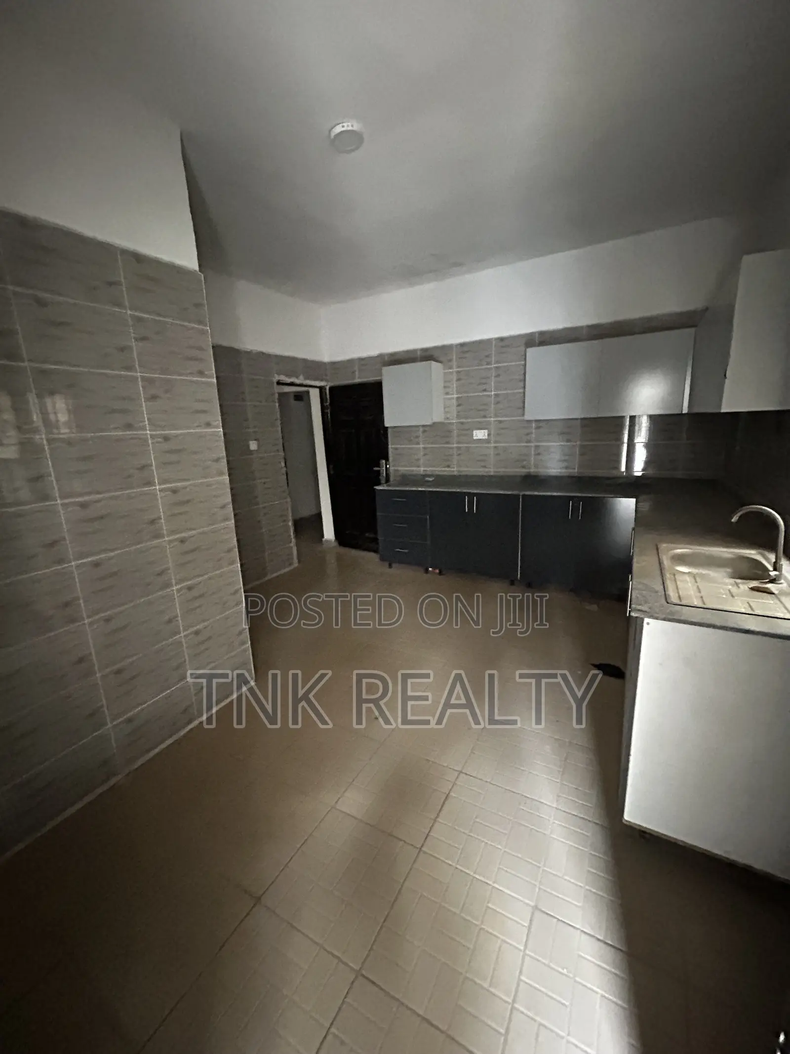 3bdrm Apartment in Katampe for rent