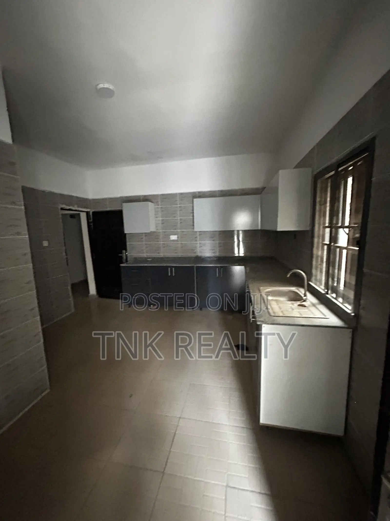 3bdrm Apartment in Katampe for rent