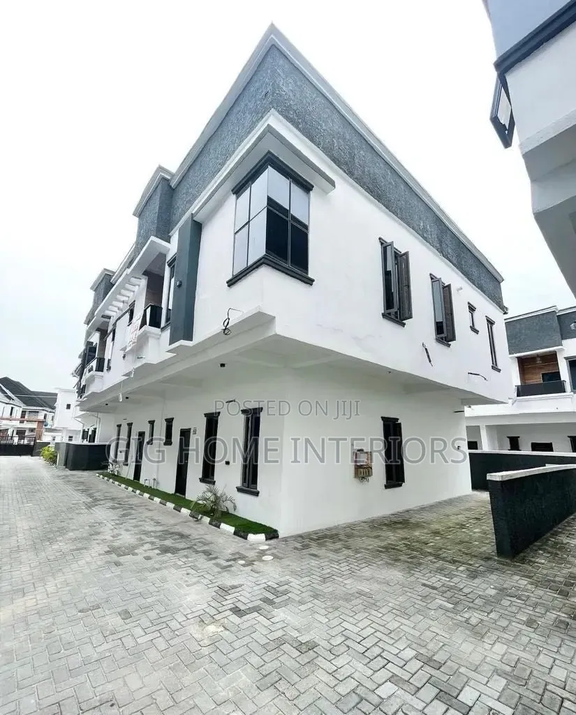4bdrm Duplex in Ikota Gra, Ajah for sale