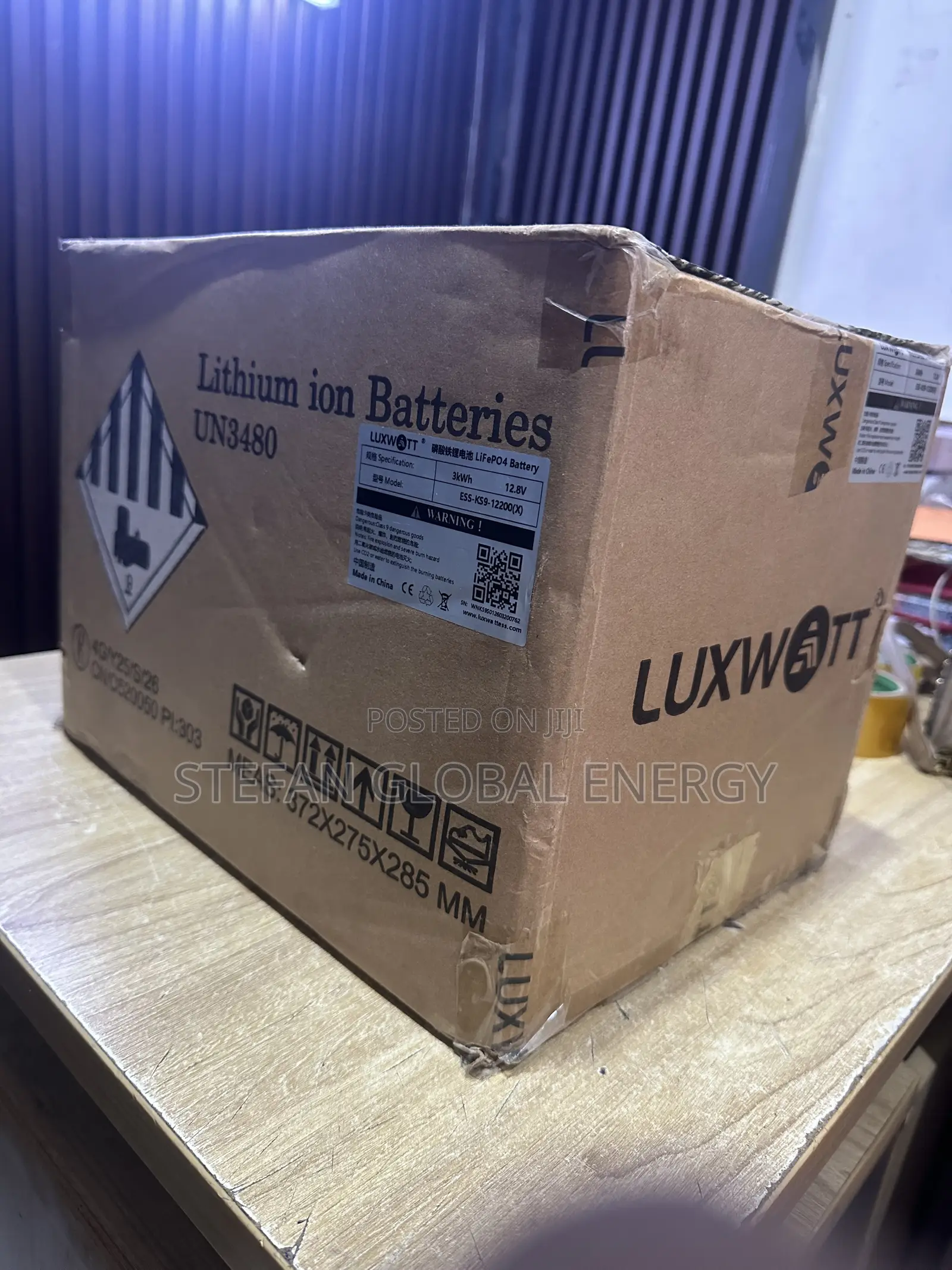3kva .12v Luxwatt Ion Littium Battery