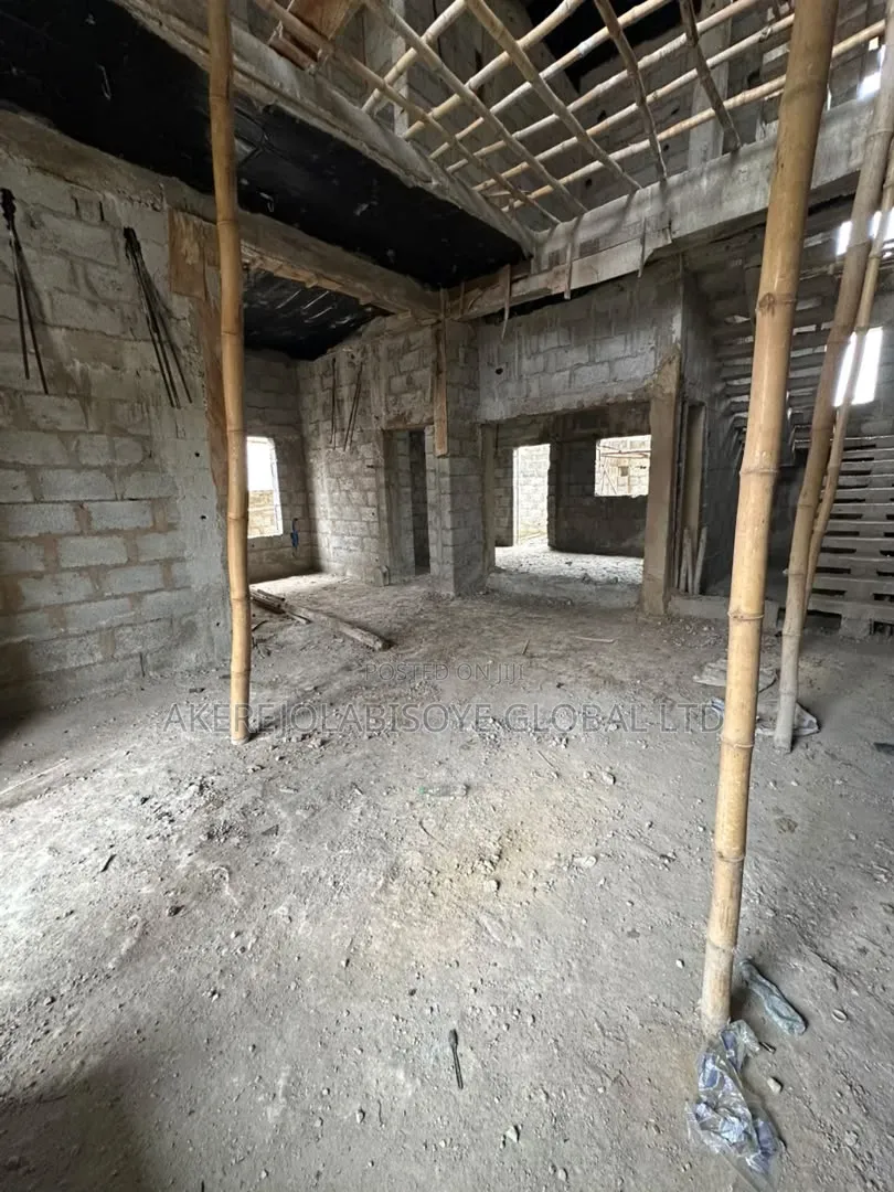 4bdrm Duplex in Lifecamp Abuja for sale