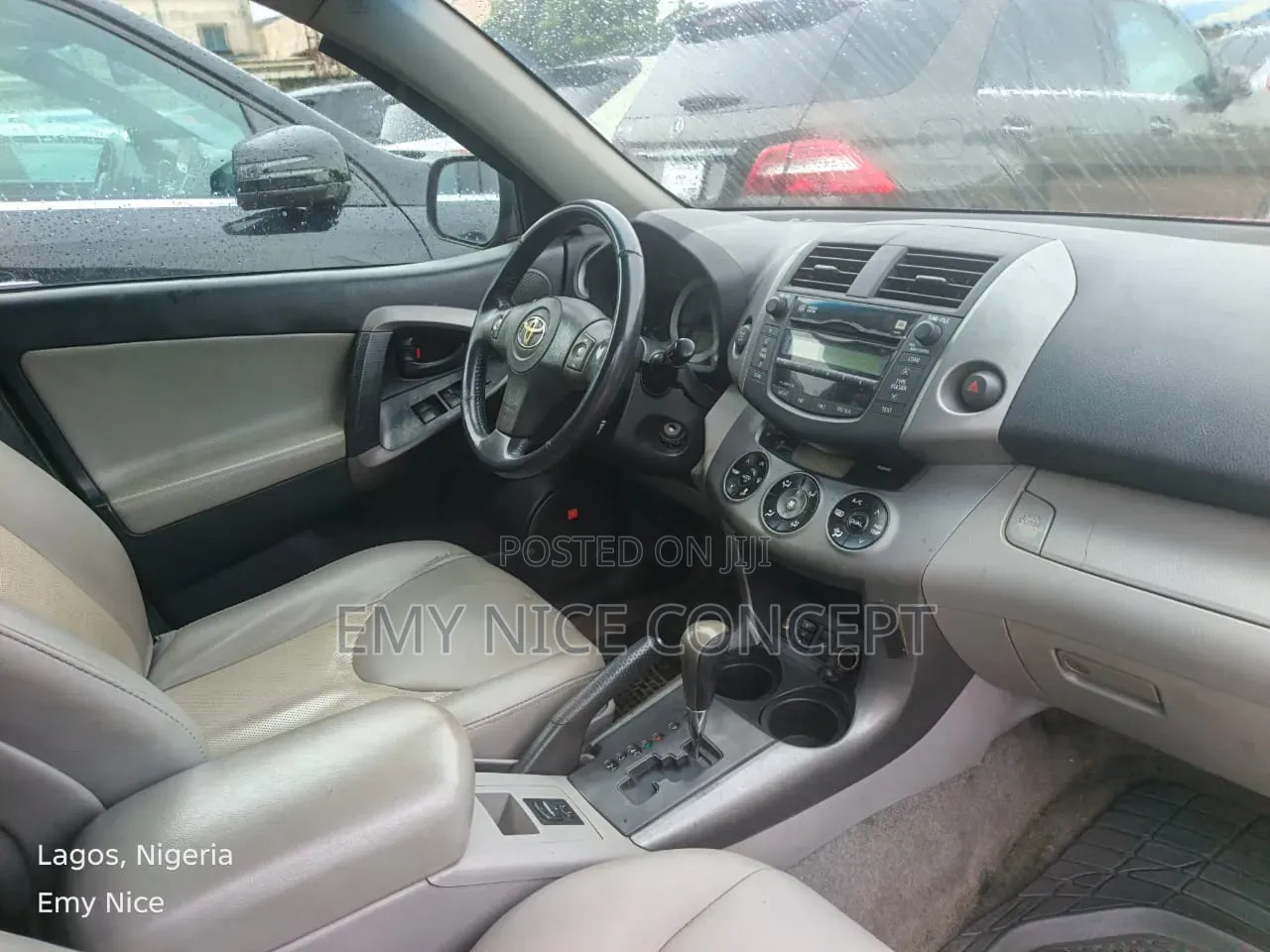 Toyota RAV4 V6 2007 Red