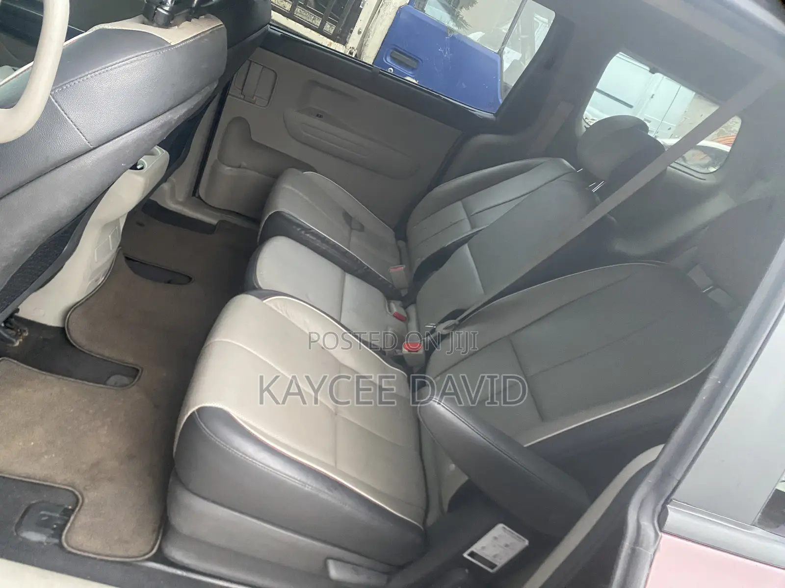 Kia Sedona LX 2017 Maroon