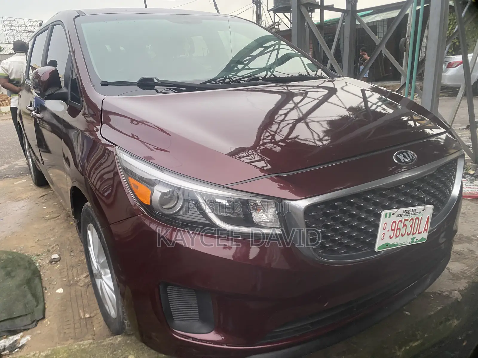 Kia Sedona LX 2017 Maroon