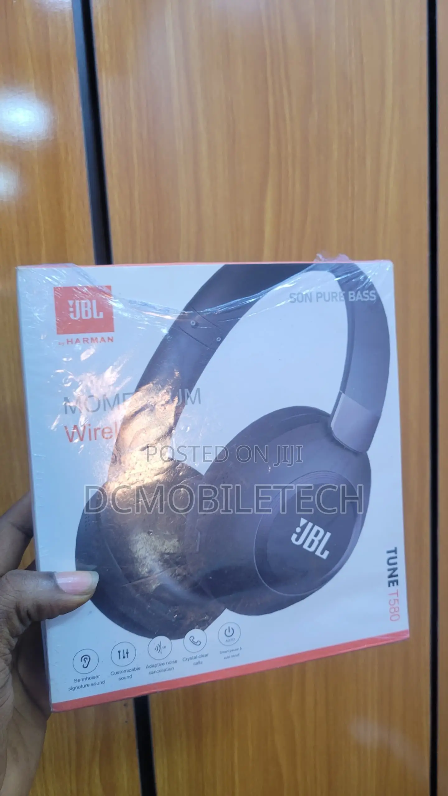 JBL Tune T580