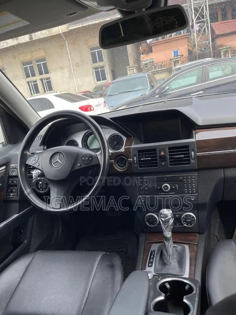 Mercedes-Benz GLK-Class 350 4MATIC 2010 White