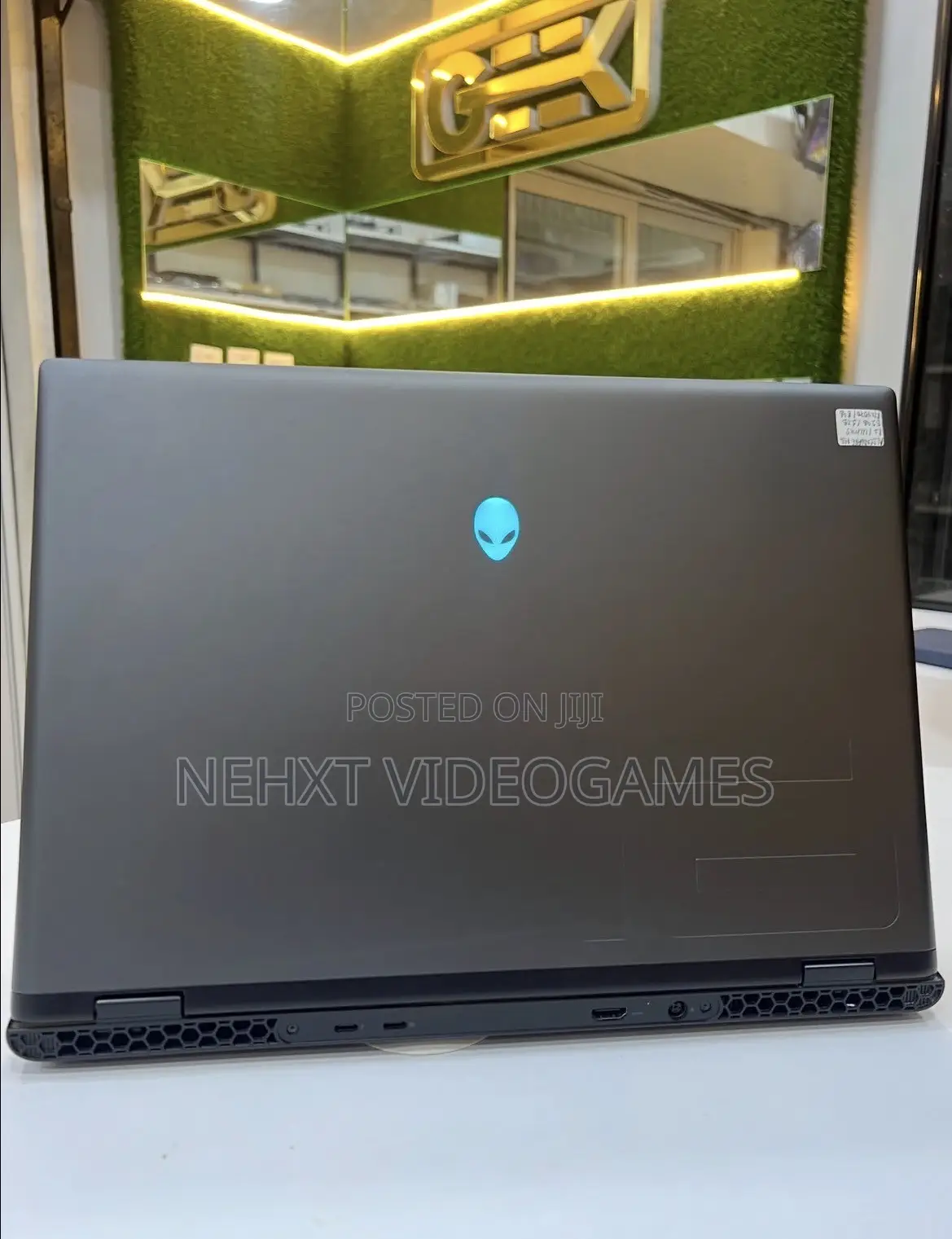 Laptop Alienware M16 R2 32GB Intel Core Ultra 9 SSD 1T