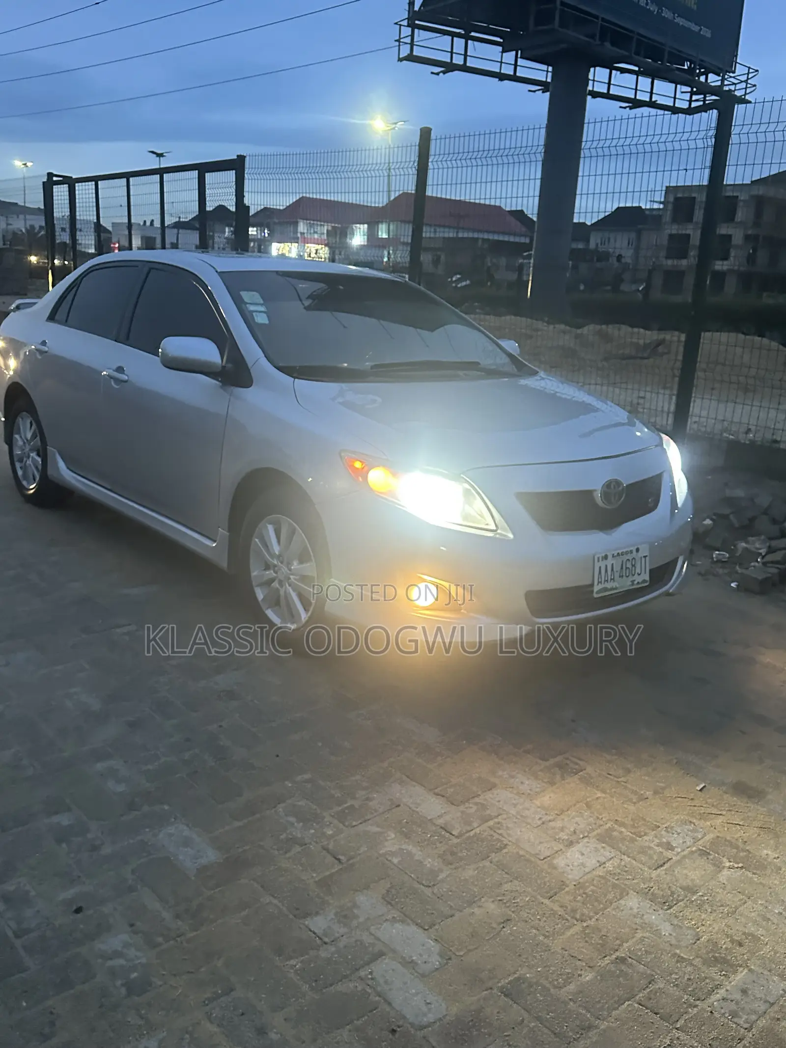 Toyota Corolla S 4dr Sedan (1.8L 4cyl 4A) 2011 Silver