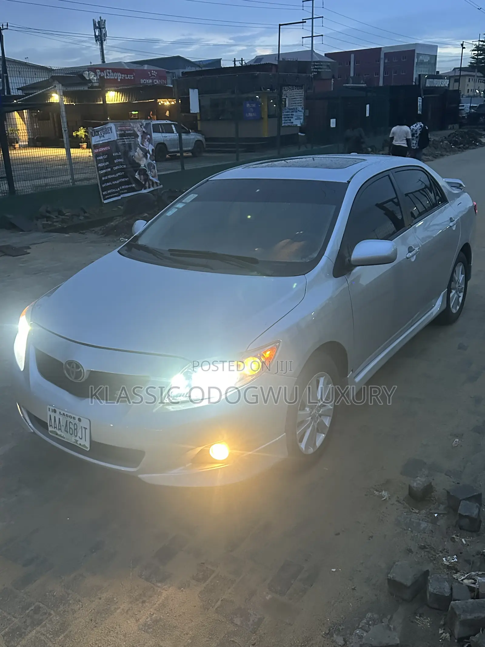 Toyota Corolla S 4dr Sedan (1.8L 4cyl 4A) 2011 Silver