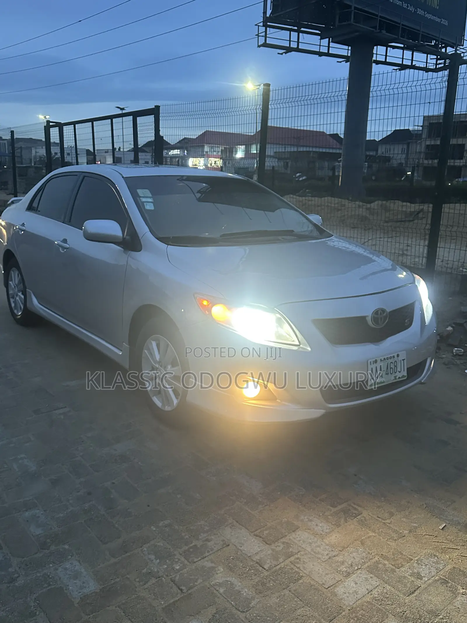 Toyota Corolla S 4dr Sedan (1.8L 4cyl 4A) 2011 Silver