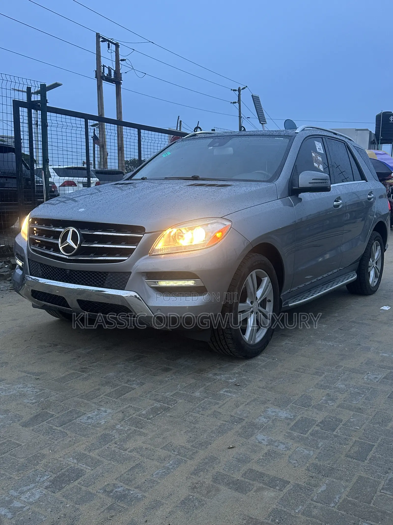 Mercedes-Benz M Class ML350 4MATIC 4dr SUV AWD (3.5L 6cyl 7A) 2014 Gray