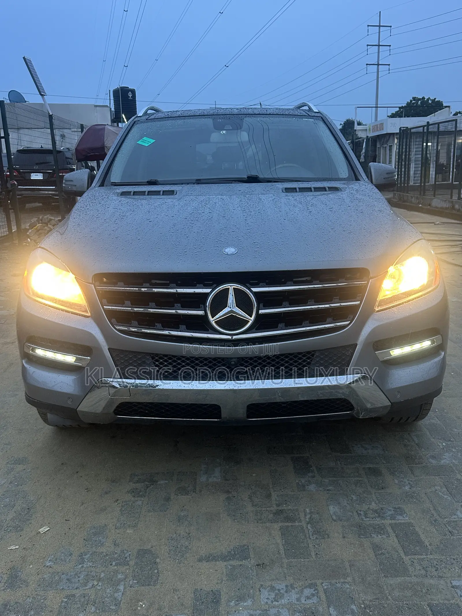 Mercedes-Benz M Class ML350 4MATIC 4dr SUV AWD (3.5L 6cyl 7A) 2014 Gray