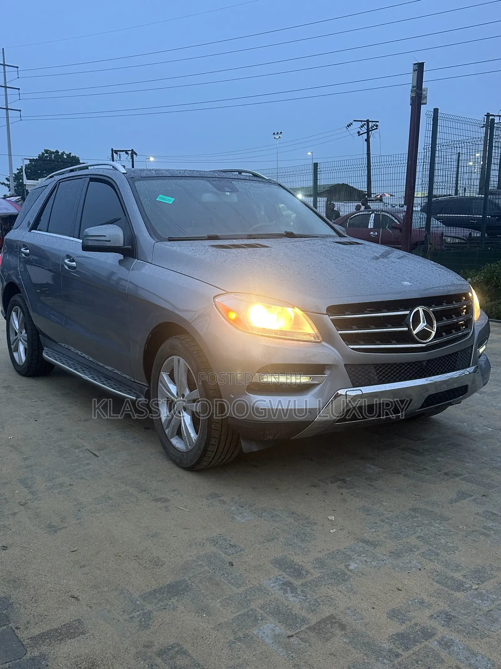 Mercedes-Benz M Class ML350 4MATIC 4dr SUV AWD (3.5L 6cyl 7A) 2014 Gray