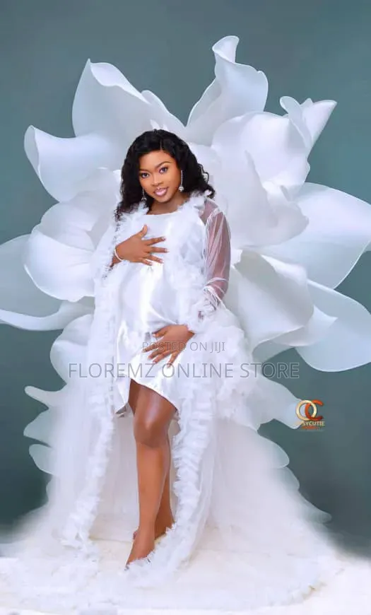 Baby Shower Robe for Photoshoot Rent