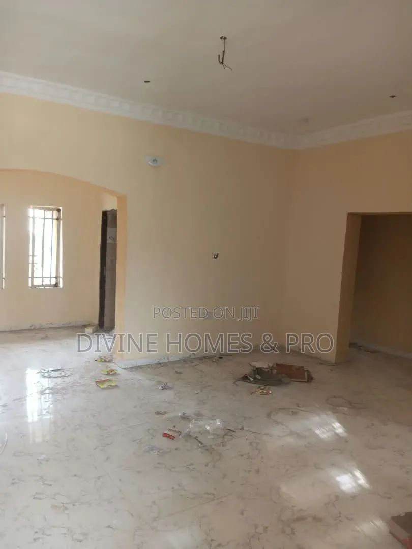 3bdrm Block of Flats in Gwagwalada Dukpa, Giri for rent