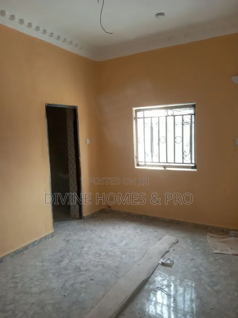 3bdrm Block of Flats in Gwagwalada Dukpa, Giri for rent