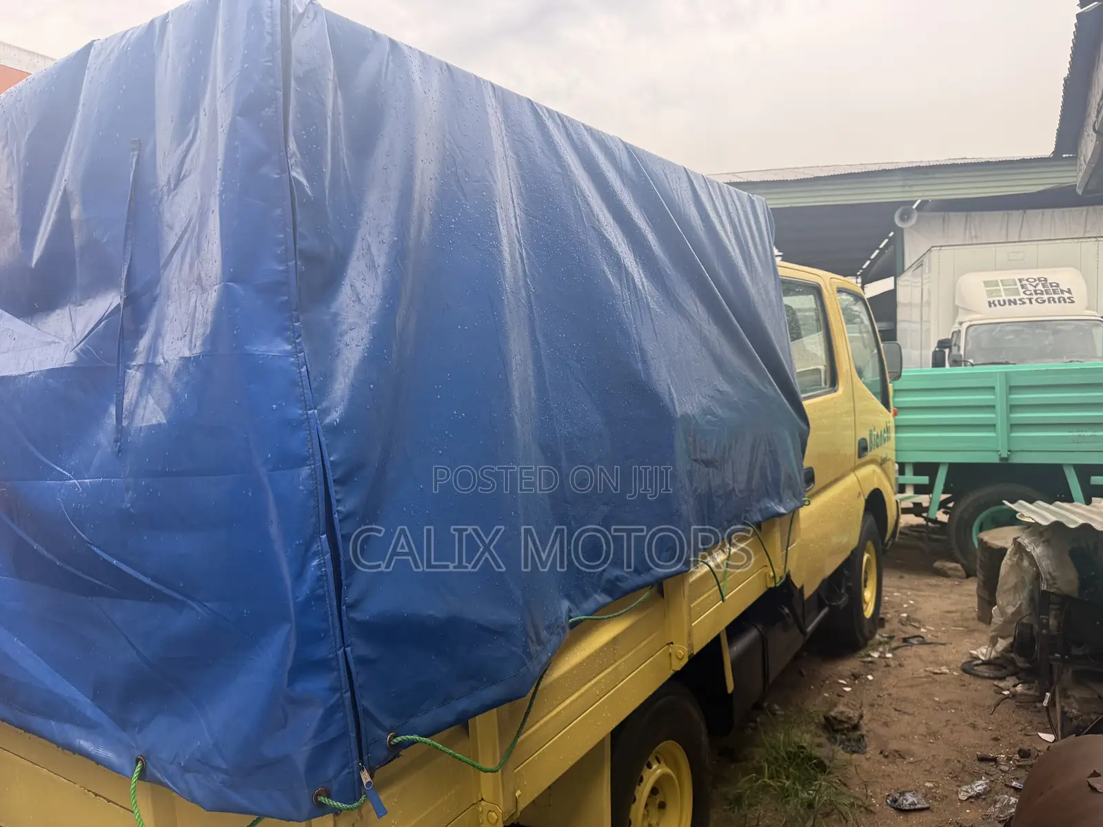 Foreign Used Toyota Dyna Double Cabin Cover Body Truck .