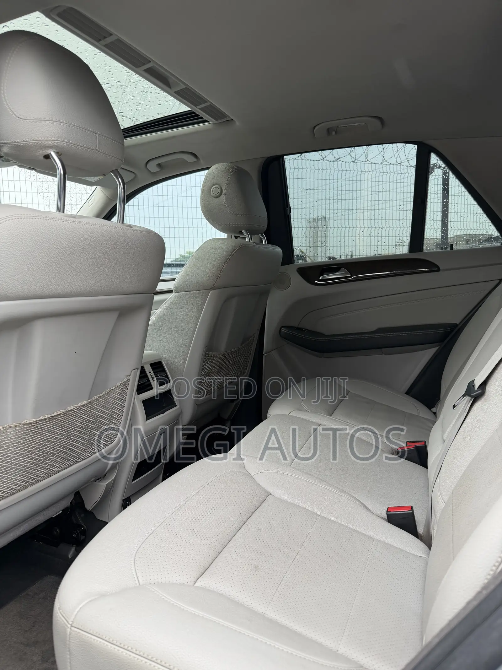 Mercedes-Benz M Class ML350 4MATIC 4dr SUV AWD (3.5L 6cyl 7A) 2015 Blue