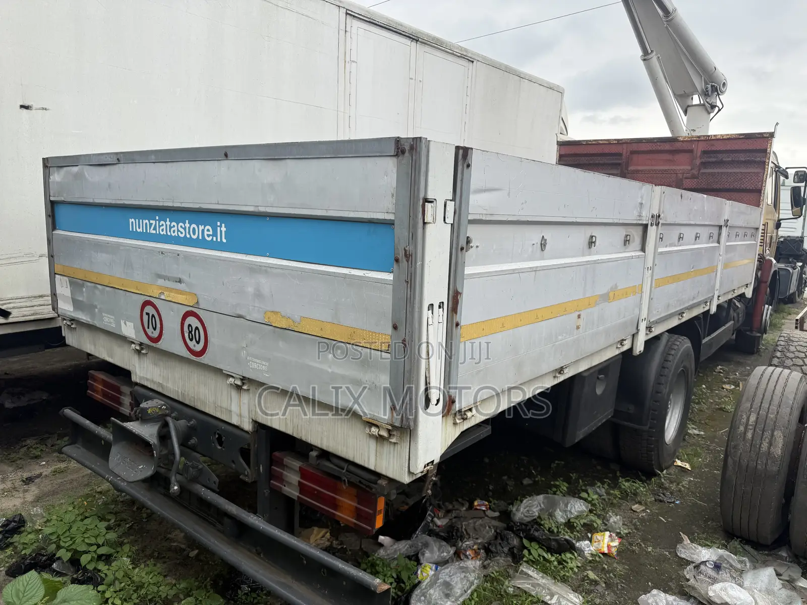 Mercedes Benz 1424 Hiab Truck 7tonnes 2005 Yellow