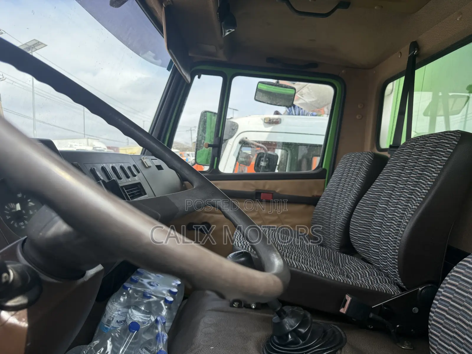 Foreign Used Mercedes Benz 817 Container Body Truck.