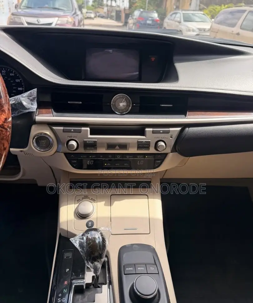 Lexus ES 350 FWD 2013 Gold