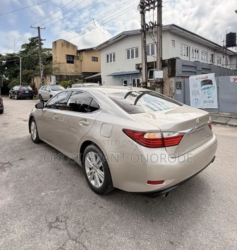 Lexus ES 350 FWD 2013 Gold
