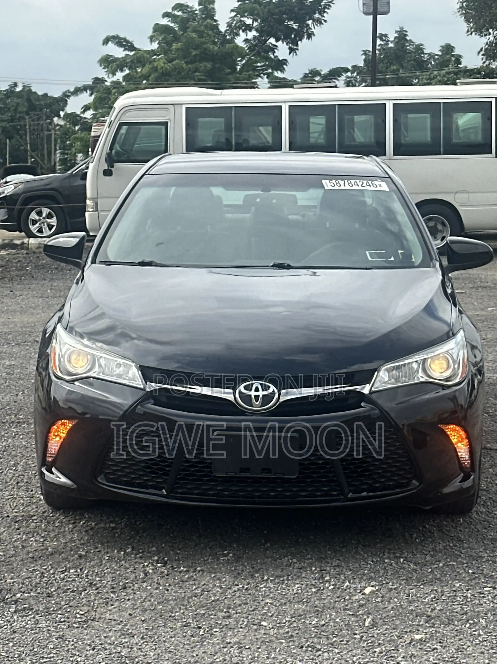 Toyota Camry SE 4dr Sedan (2.5L 4cyl 6A) 2015 Black