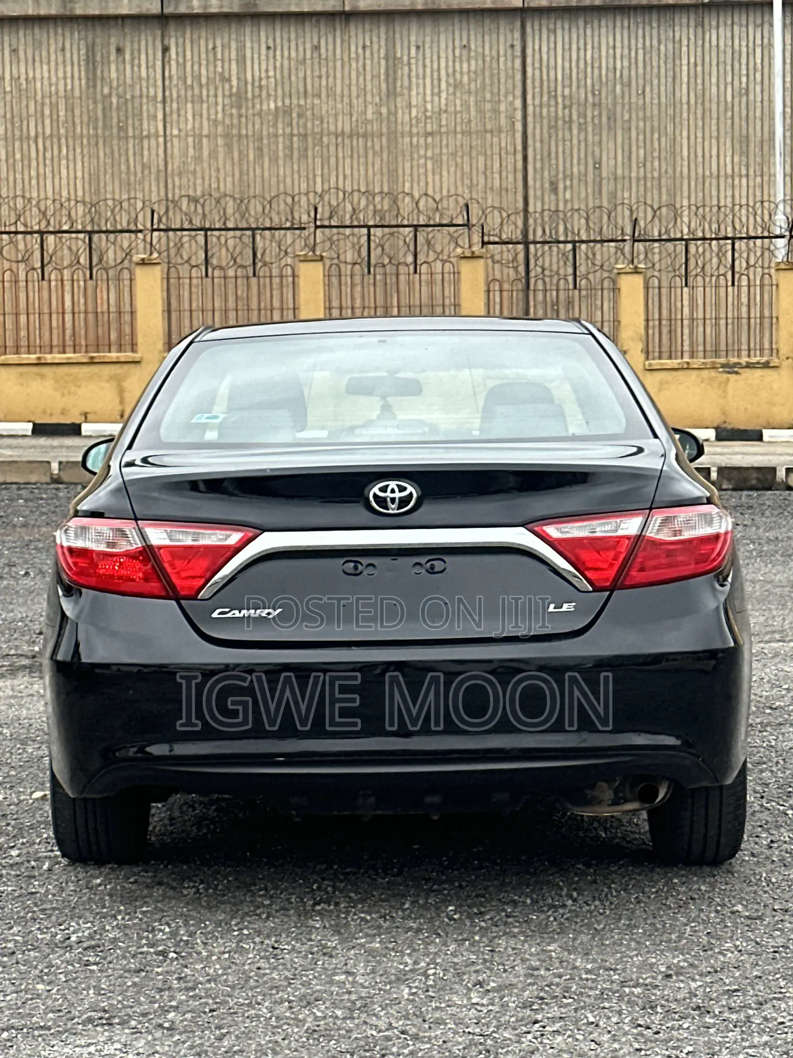 Toyota Camry LE 4dr Sedan (2.5L 4cyl 6A) 2016 Black