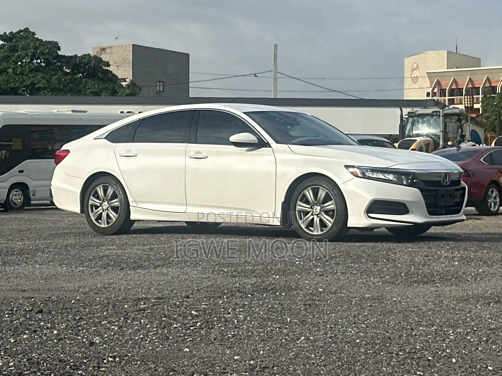 Honda Accord EX (1.5L 4cyl Turbo CVT) 2019 White