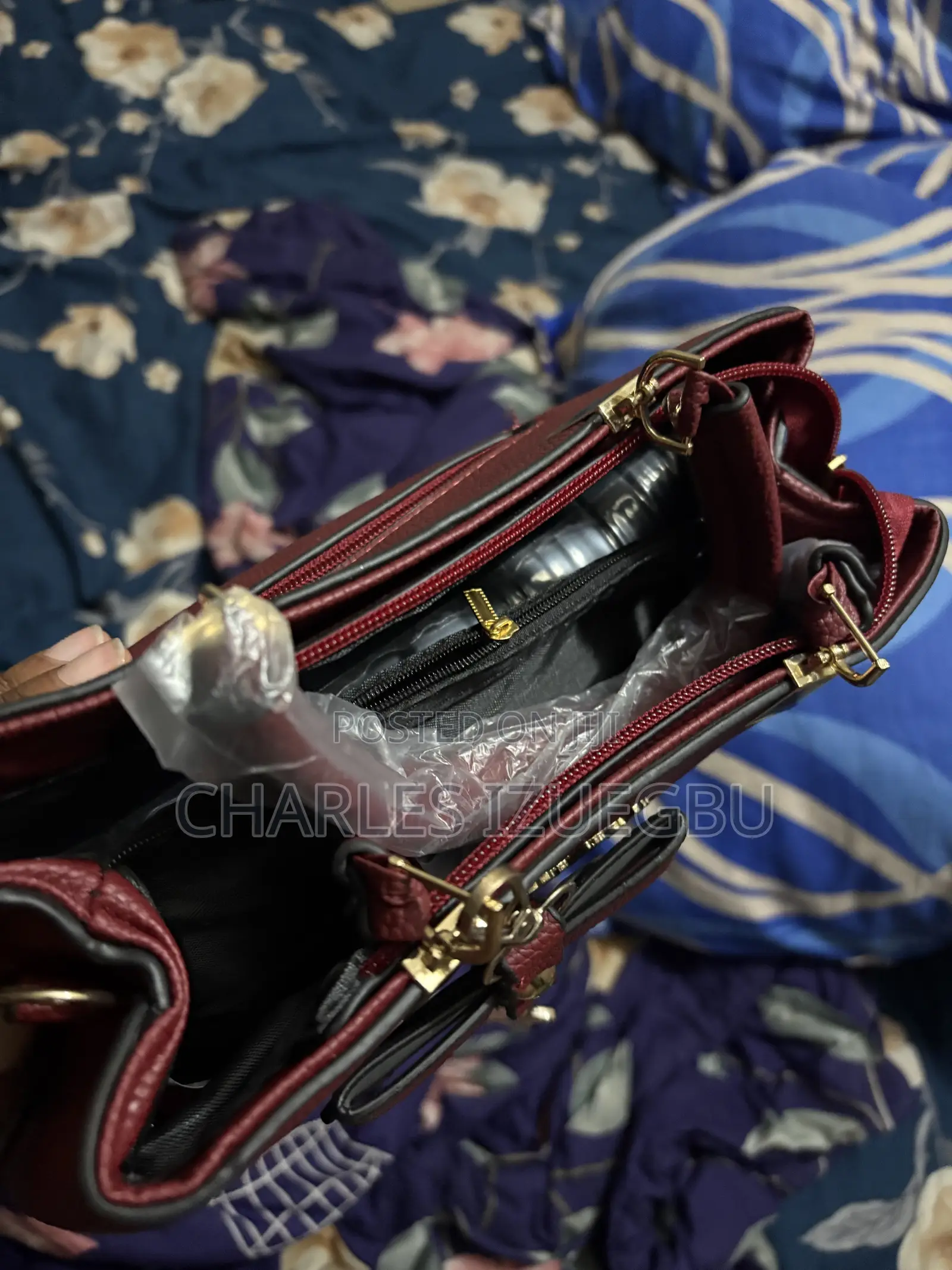 Women’s High Quality Classic Red Hand Bag
