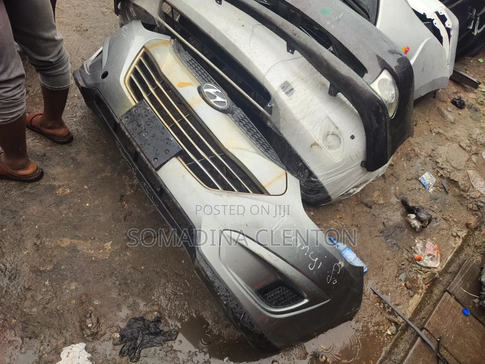 Complete Front Bumper Available for Hyundai Ix35 2010 Model