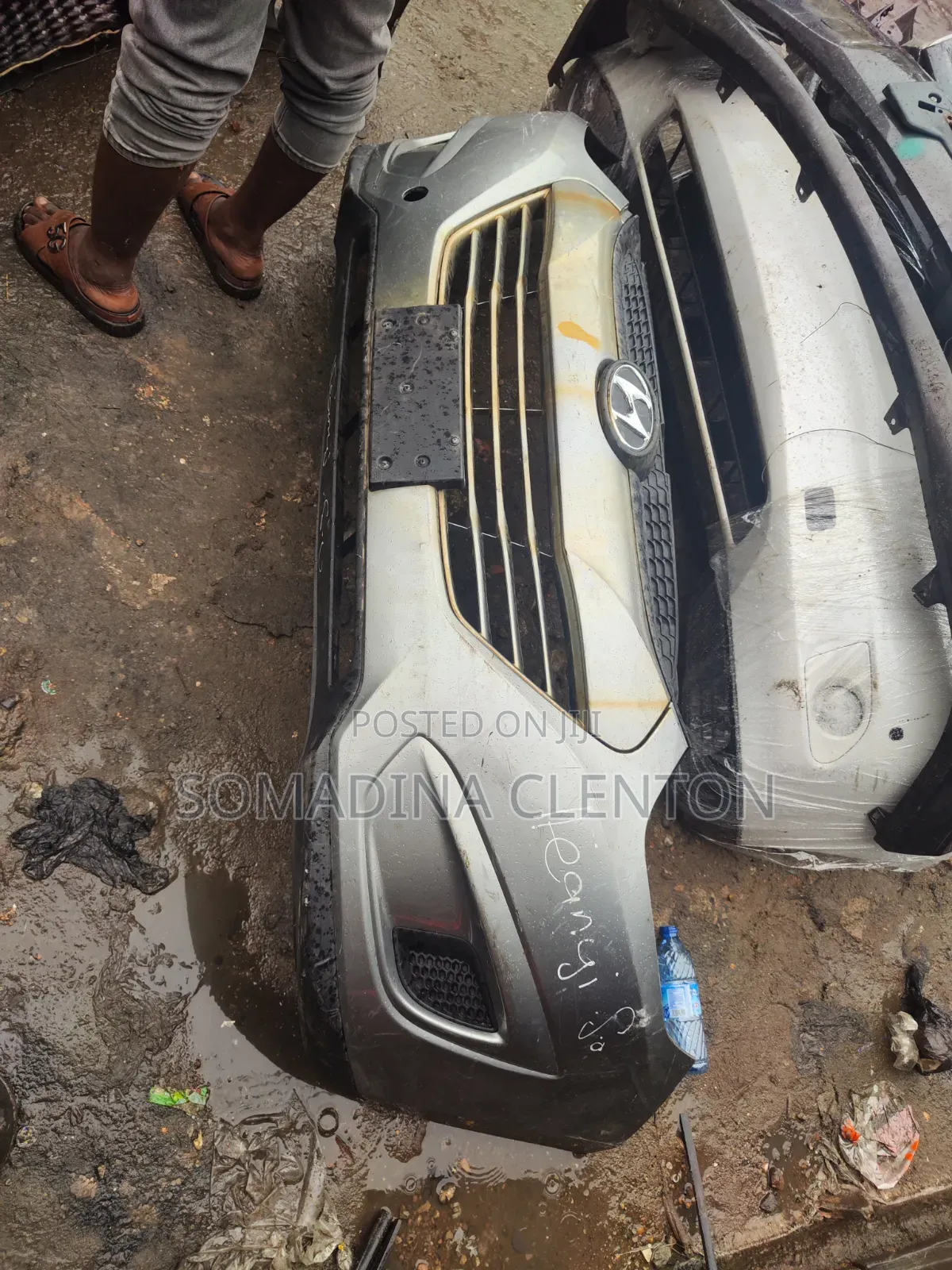 Complete Front Bumper Available for Hyundai Ix35 2010 Model