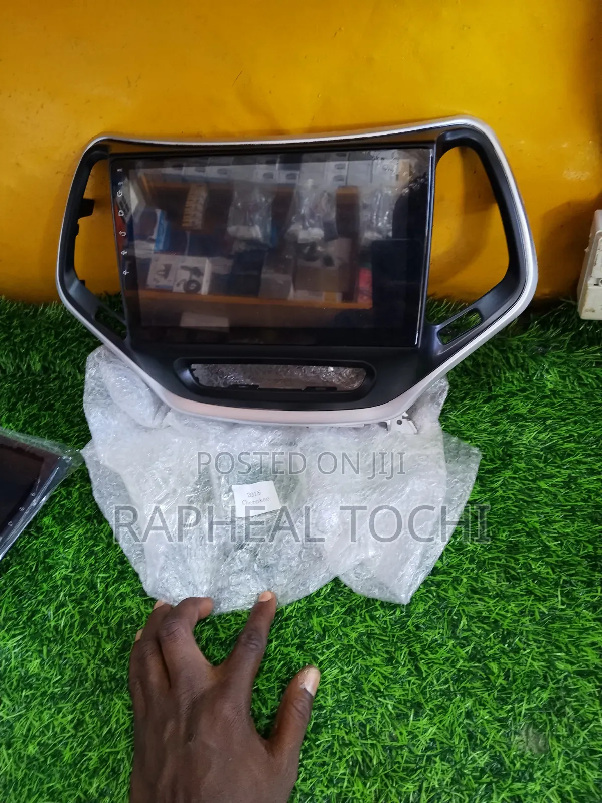 Jeep Grand Cherokee Android Auto 215