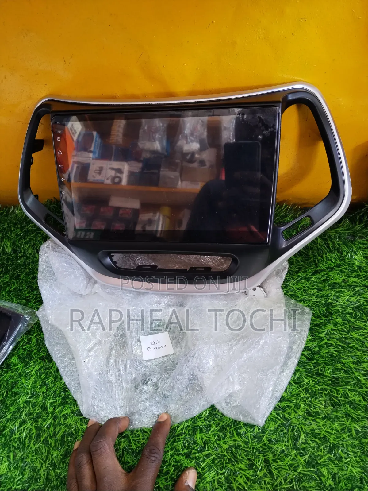 Jeep Grand Cherokee Android Auto 215