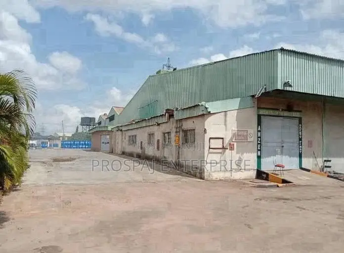 Prime Industrial/Commercial Warehouse Opportunity Off Oba Akran
