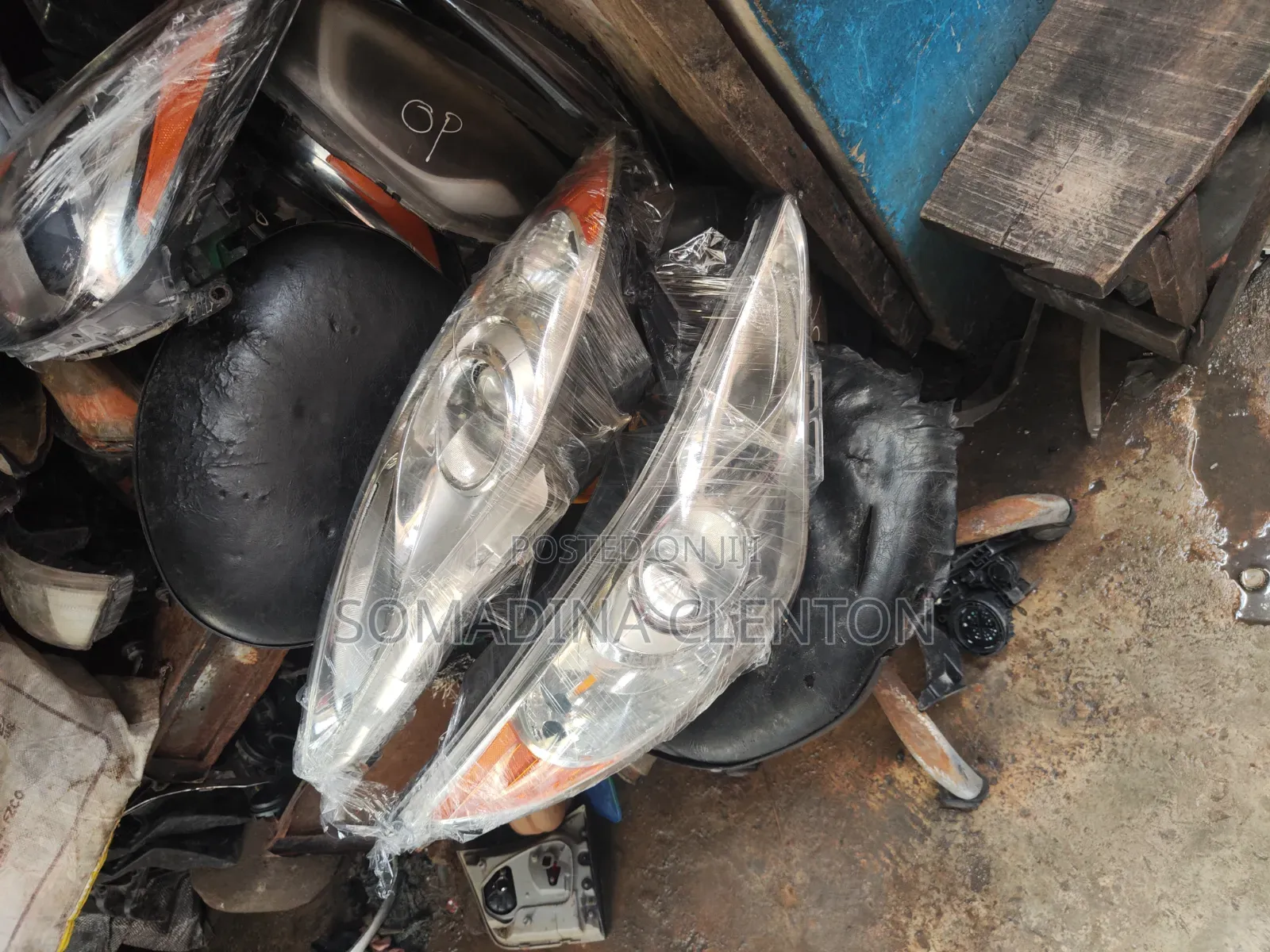 Head Lamp Set Available for Hyundai Sonata 2013 Model