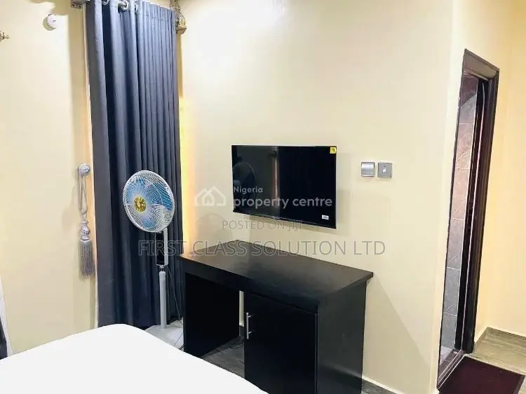 2 Bedroom Duplex
