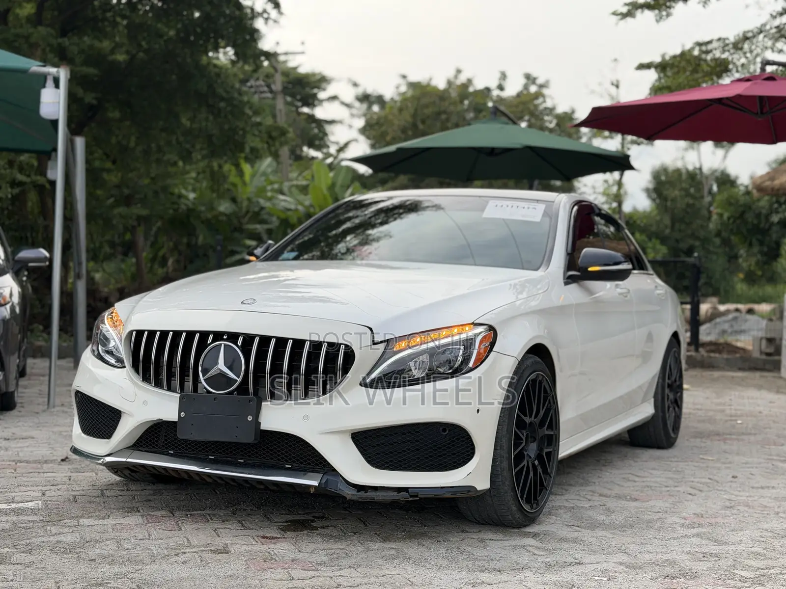 Mercedes-Benz C400 4Matic AWD Sedan (3.0L V6 7A) 2015 White