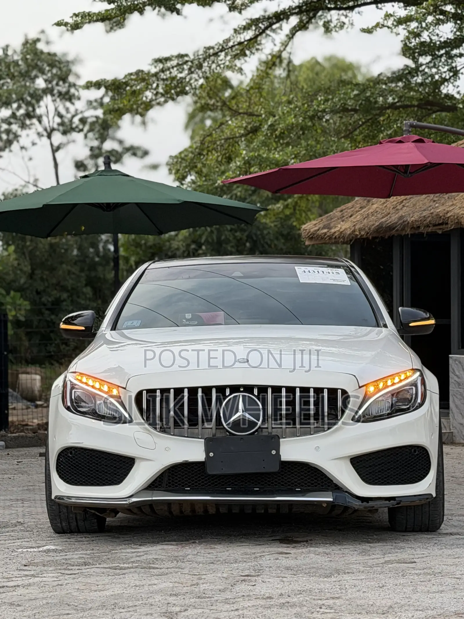 Mercedes-Benz C400 4Matic AWD Sedan (3.0L V6 7A) 2015 White