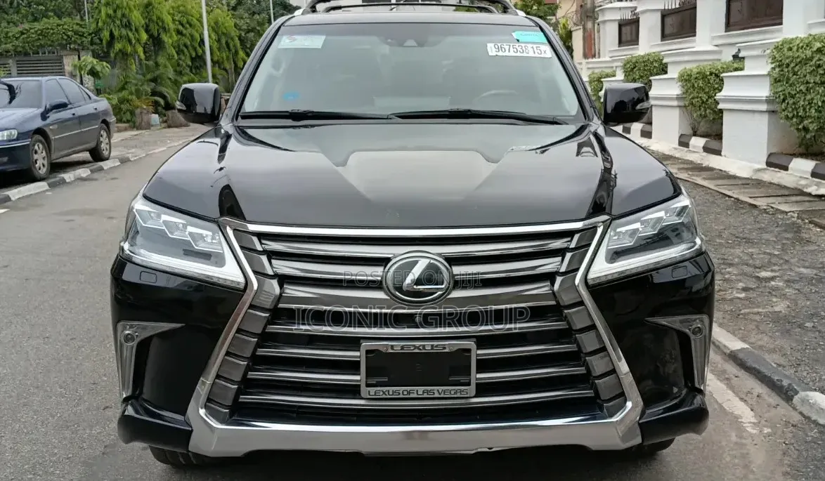 Lexus LX 570 (5 seats) AWD 2018 Black