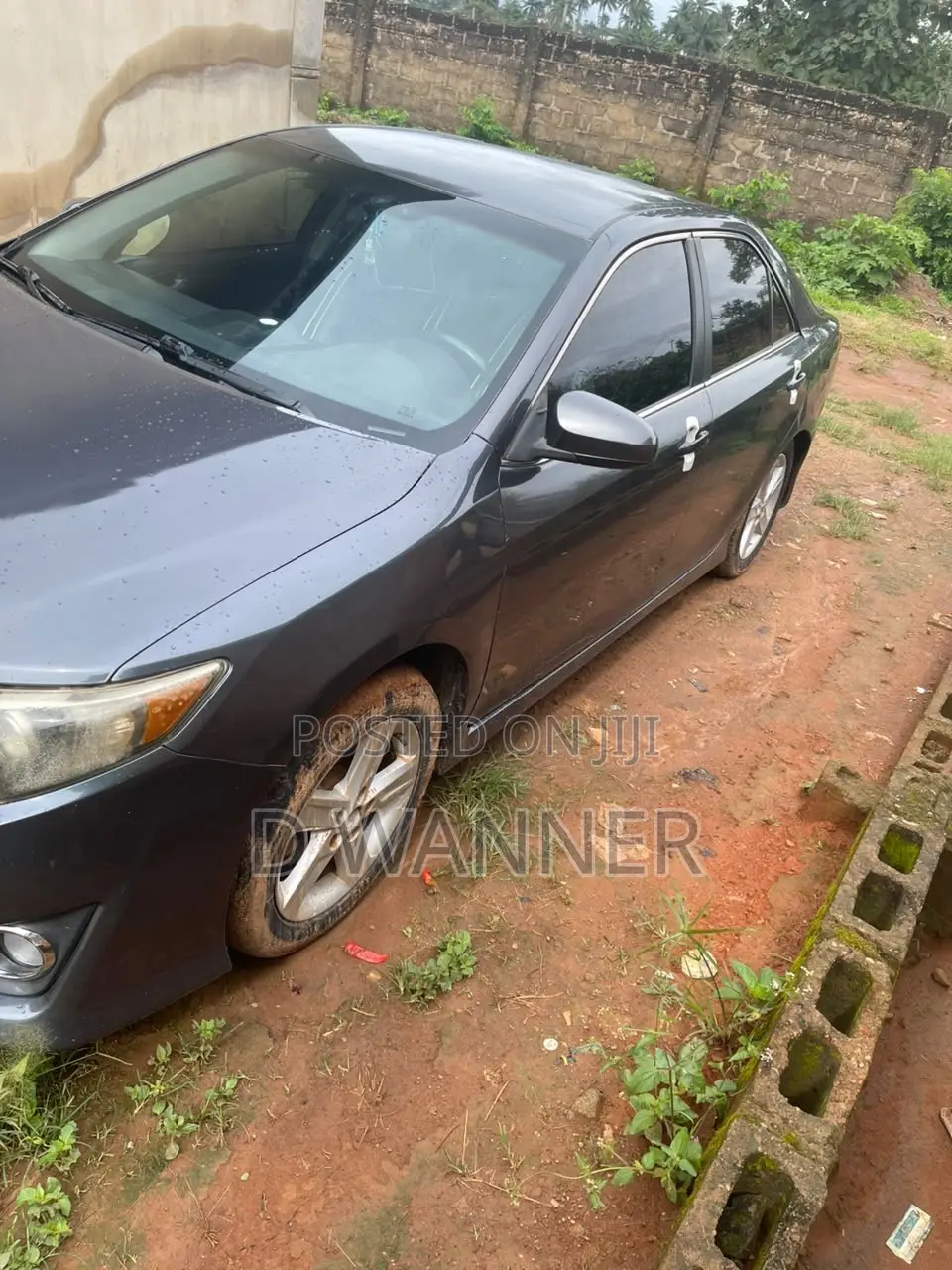 Toyota Camry SE 4dr Sedan (2.5L 4cyl 6A) 2013 Gray