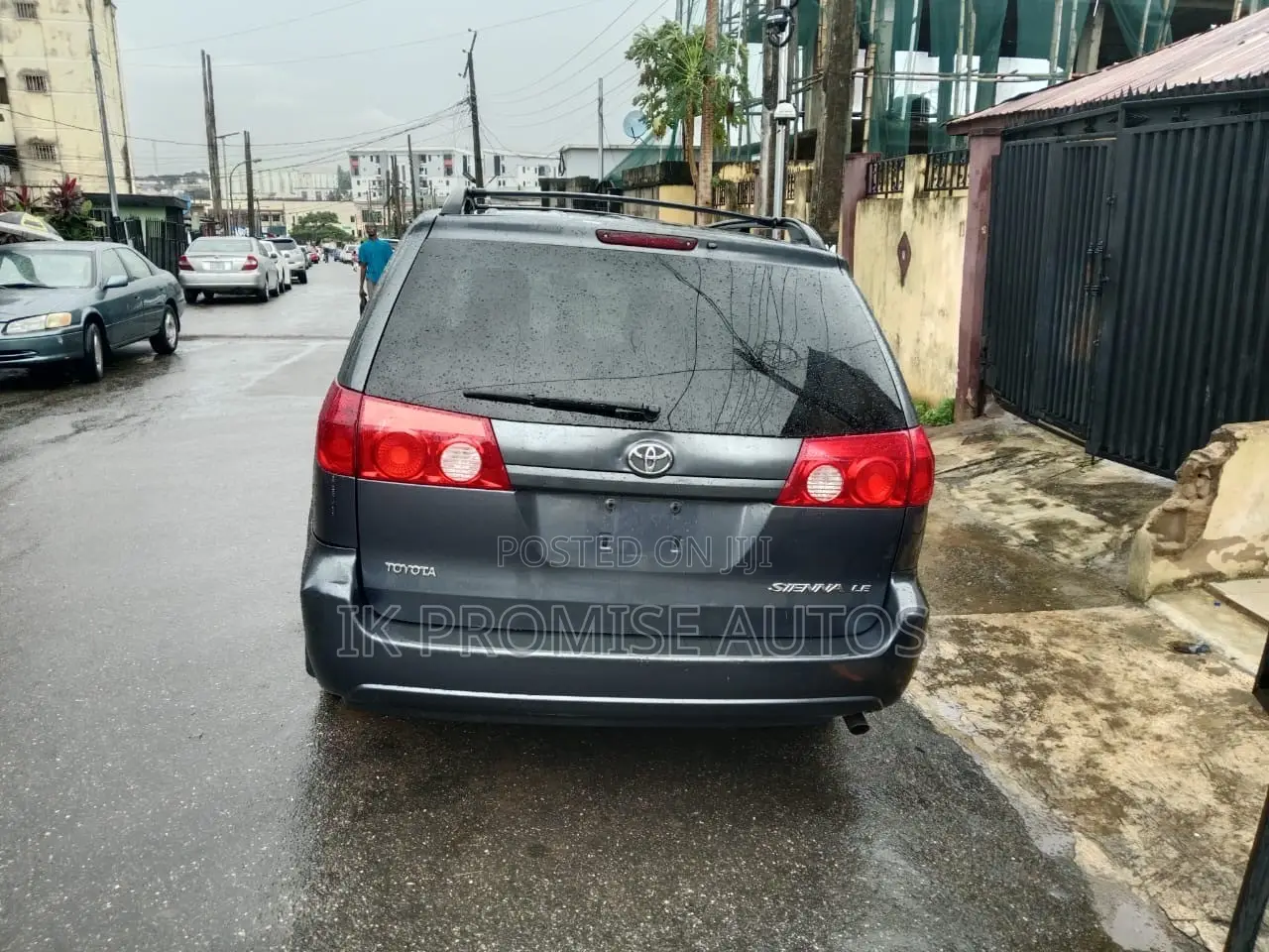 Toyota Sienna LE 2008 Gray