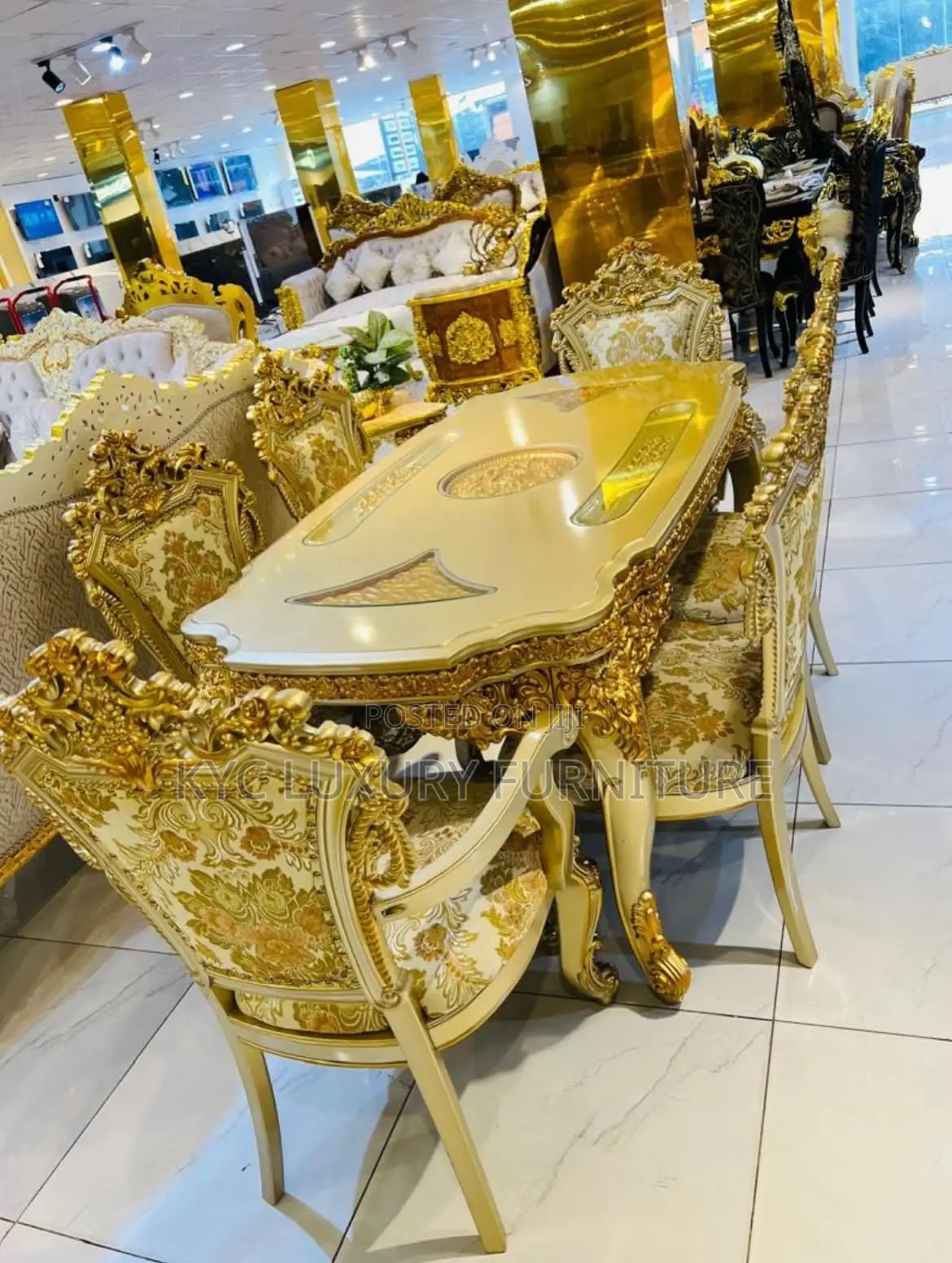 6 Seaters Royal Dining
