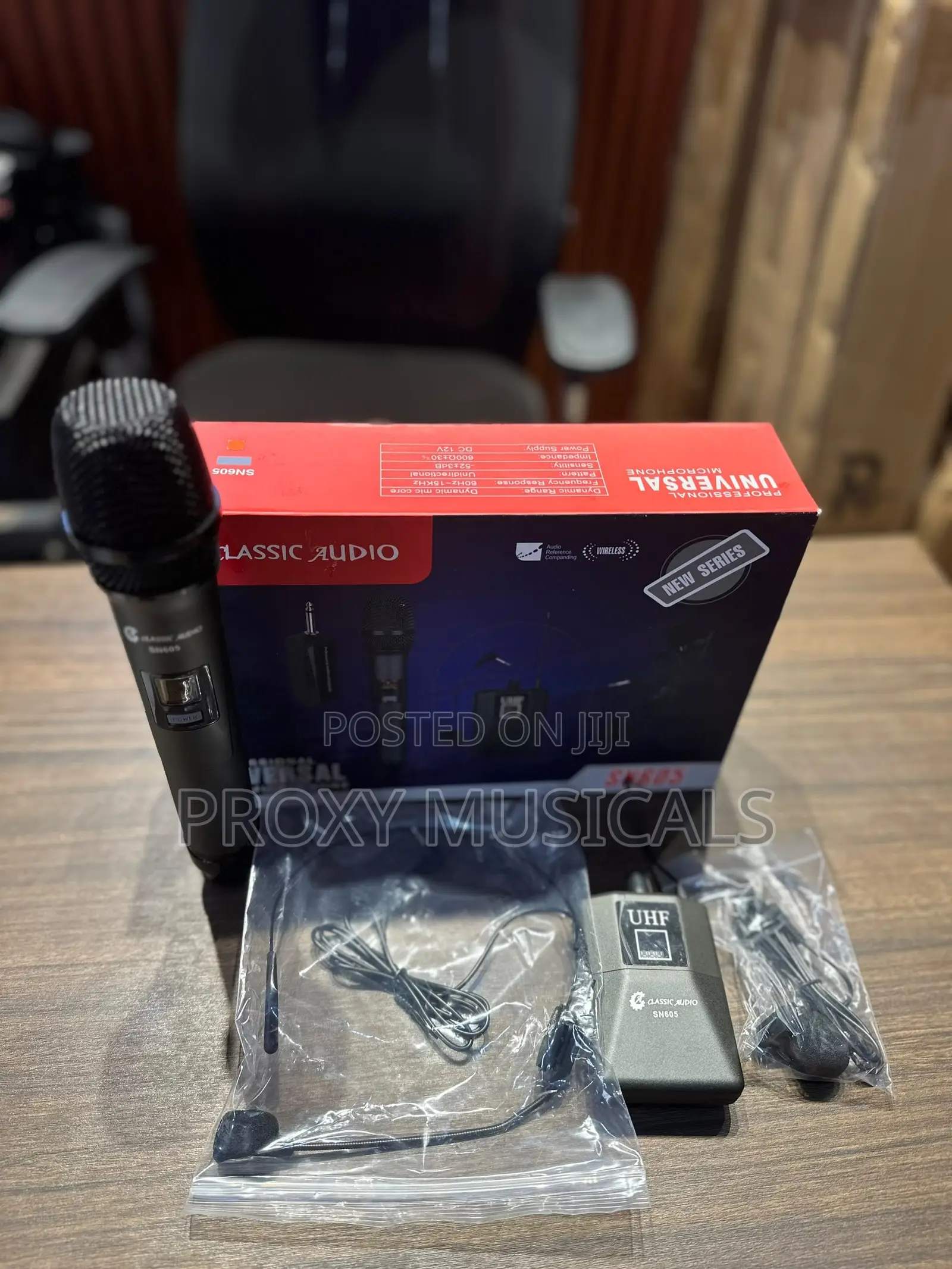 Classic Audio SN-605 Single Handheld, Lapel and Overhead Mic