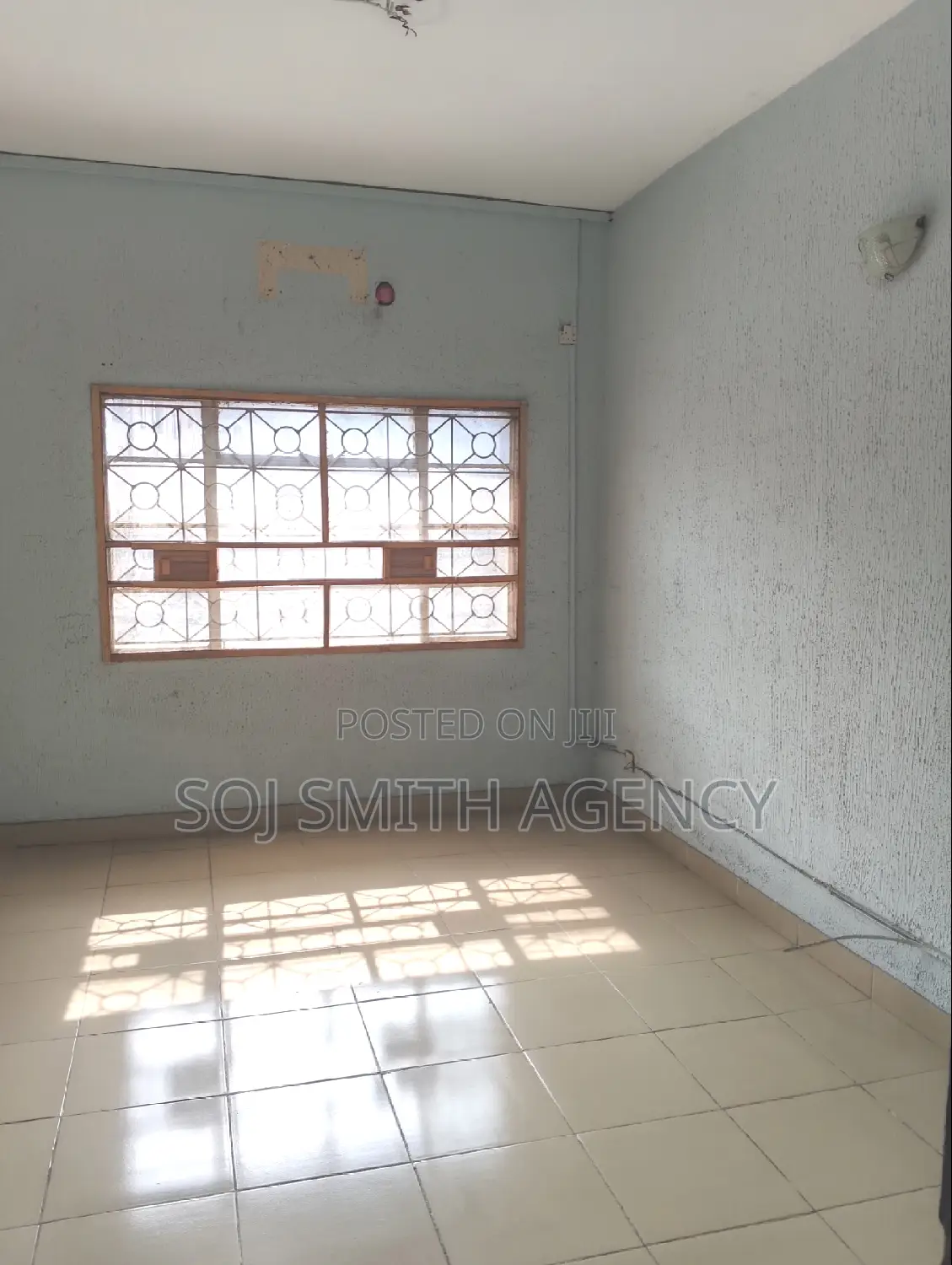 2bdrm Block of Flats in Bode Thomas for rent
