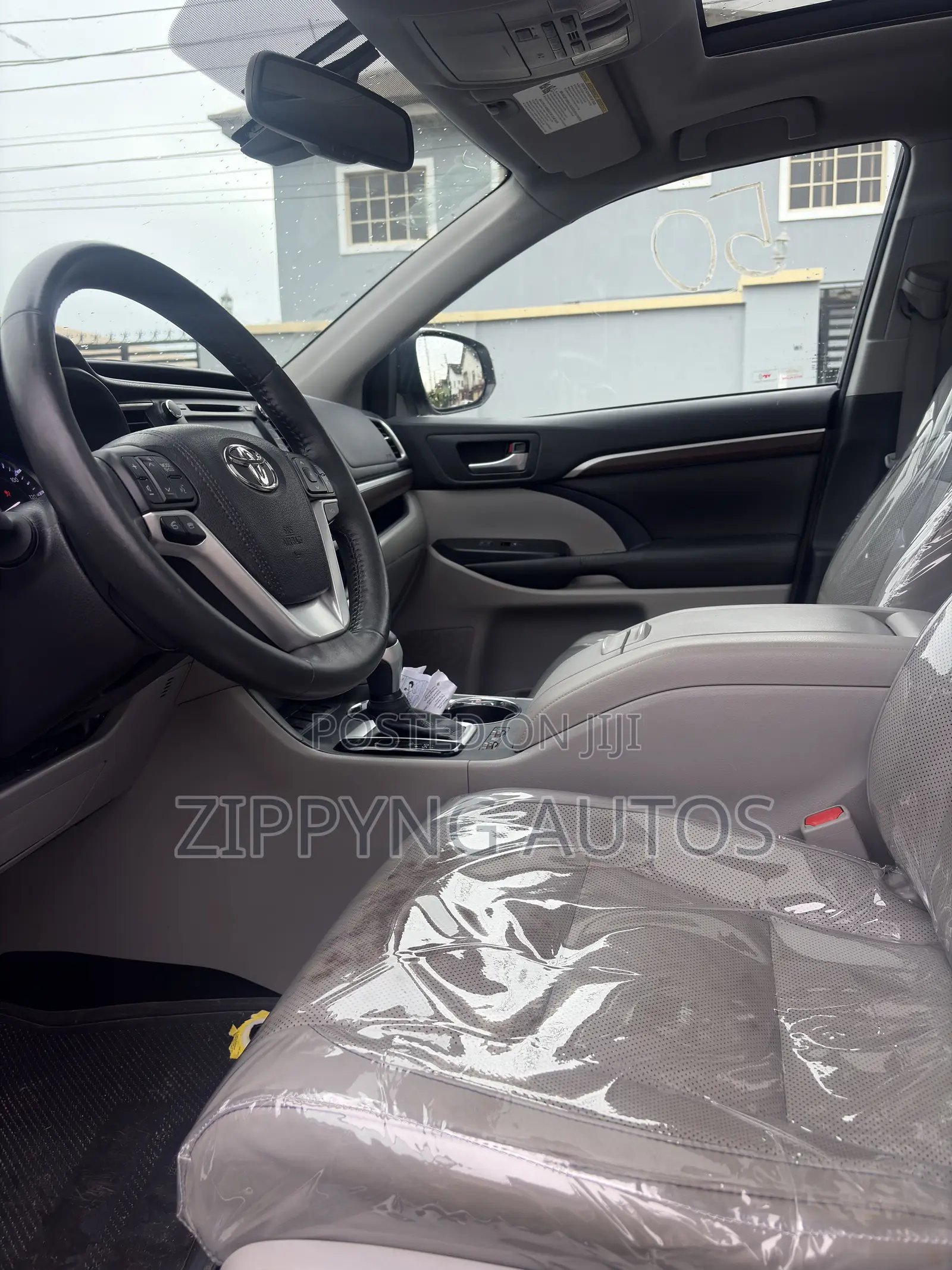 Toyota Highlander XLE V6 4x4 (3.5L 6cyl 6A) 2016 White
